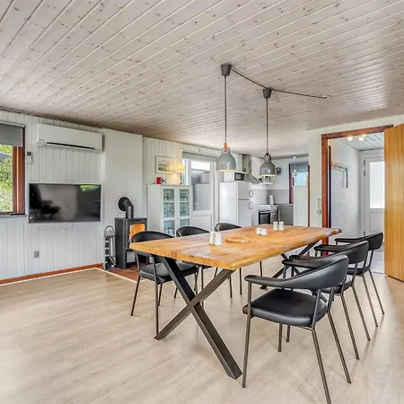 Casa de Férias Halfdan - 1-1km From The Sea By Interhome