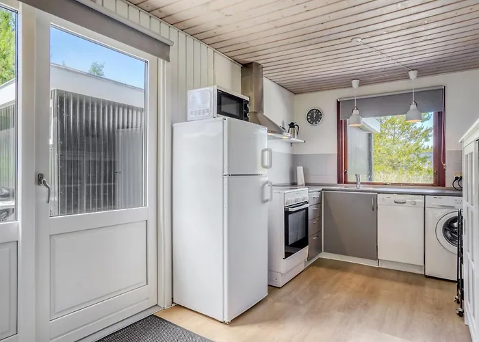 Halfdan - 1-1km From The Sea By Interhome Molby